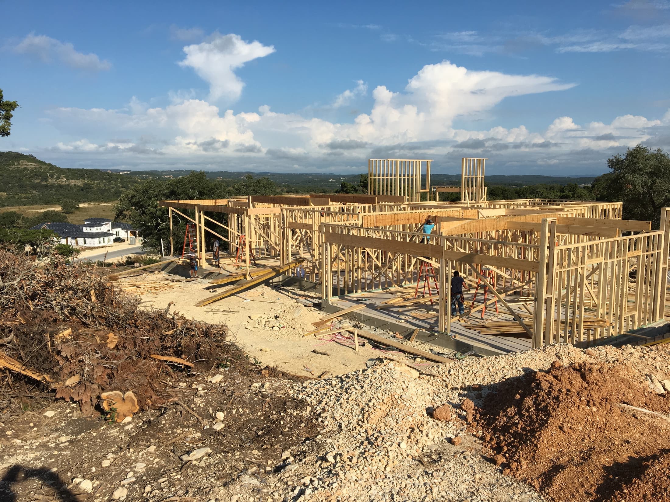 Field Image 8664 for MVK Construction