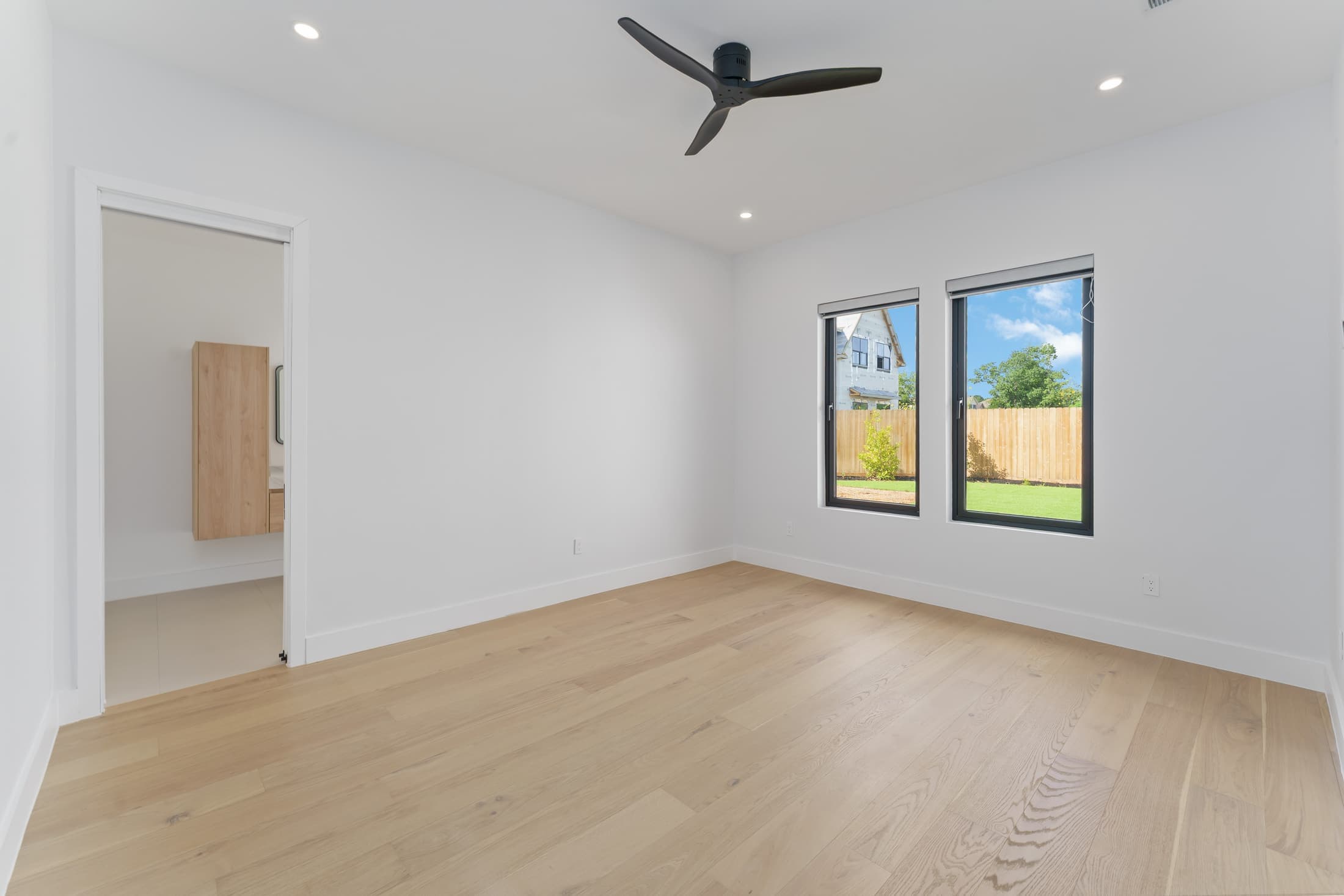 White Oak House custom home photo 24